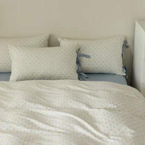Floral Cotton duvet cover set in blue color