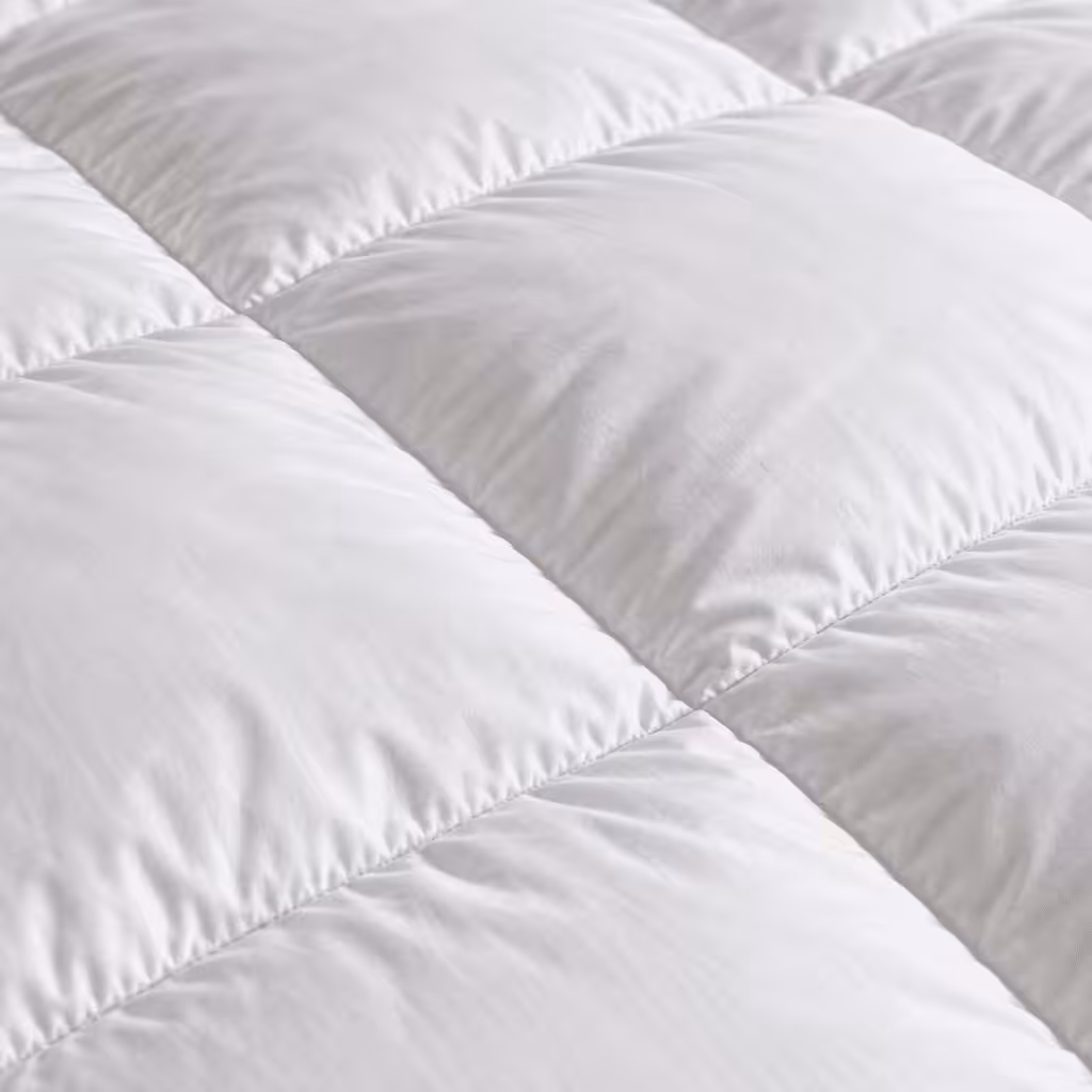 Comfort that stays beautifully balanced.